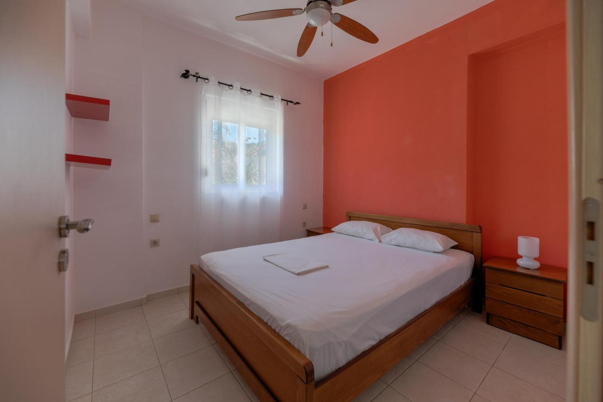 Korfes Apartments Kamilari Bagian luar foto